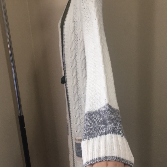 SOLD - Picture 4 of 6